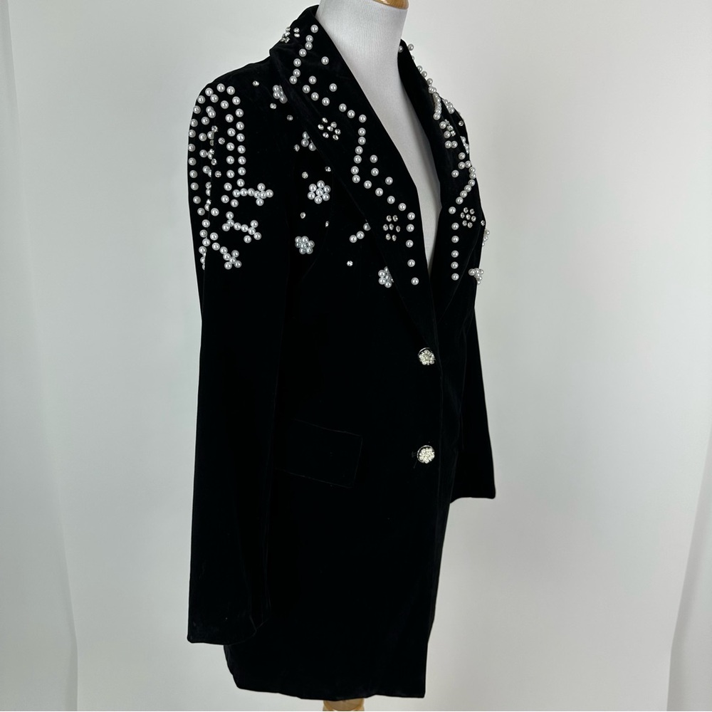 SHEIN Modelyn Pearl and Rhinestone Embellished Black Velvet Blazer Size 6 - Picture 7 of 12